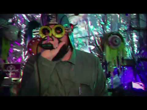 OP & Bjarne B - Live från rymdskeppet