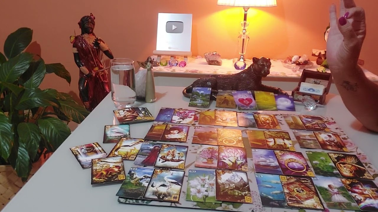 Melhor SENTAR:  Alguém vai ficar chocado com você, ✨️ Seu MENTOR está bem perto te cuidando!!! 🔮