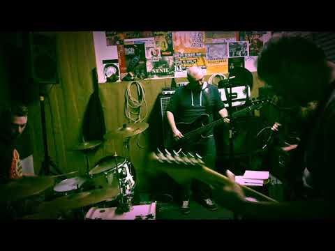 Guapa Fea - Guapa Fea - Dumb (2018) live