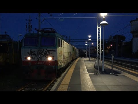 UNA GRANDE SERATA ALLA STAZIONE DI CESENA:TRENI MERCI DI TUTTI I TIPI & DEMOLENDI!