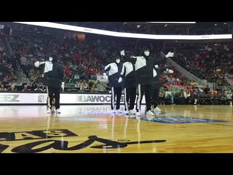 Jabbawockeez Looking For The Perfect Beat - Afrika Bambaataa (Pac12) 2017