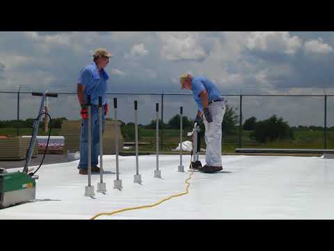 Benefits of Installing TPO with the RhinoBond System | GAF Roofing