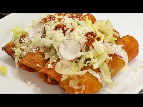 ENCHILADAS ROJAS CON POLLO | ALE DE NAVA