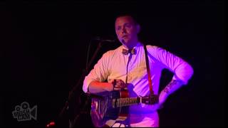 C.W. Stoneking - Intro to Talking Lion Blues (Live in Sydney) | Moshcam