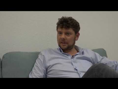 Philipp Möller hat noch keine 5 Minuten an Gott geglaubt.