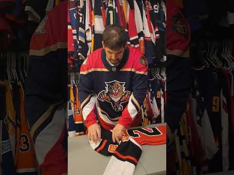 Phil's Reverse Retro jersey unboxing shows alarming quality control with Adidas sizes #hockeyjersey