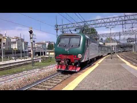 E464 243+7 piano ribassato Trenord - Monza - 24/07/2018