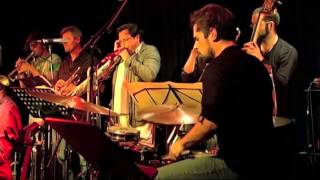 Amazing didgeridoo and drum solo - MAX VON MOSCH ORCHESTRA