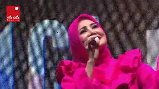 Download lagu Wulan Merindu - Cici Faramida - Jakarta Melayu Festival 2023 mp3 Download lagu Wulan Merindu - Cici Faramida - Jakarta Melayu Festival 2023 mp3