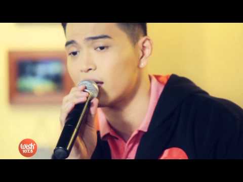 Daryl Ong sings 