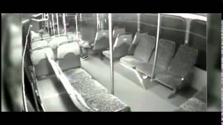 preview picture of video 'Man Shooting At Kansas City Bus'
