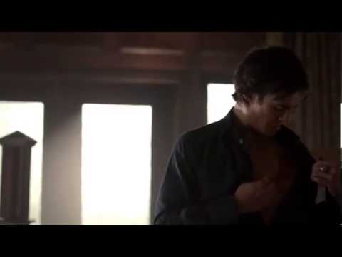 Vampire Diaries season 4 episode 3 - Damon in front of Elena ( Half Naked)