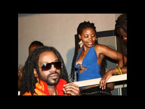 Petersen Zagaze - Lollipop (Banana)