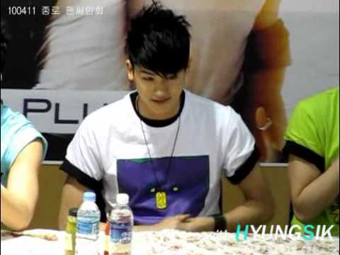 [Fancam] 100411 Ze:A Hyungshik in Jongno