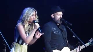 Sugarland - &quot;On a Roll&quot; rap in Green Bay