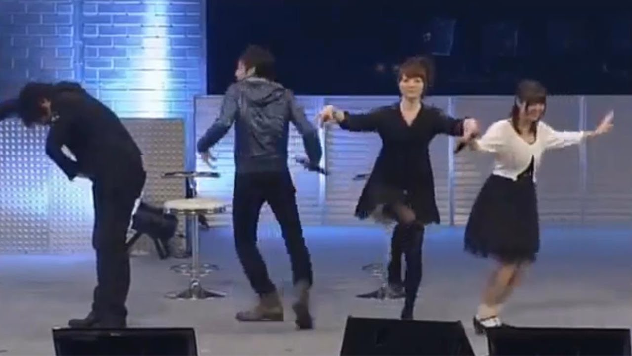 【豪華声優の戯れ】花澤香菜「ﾅｶﾑﾗｻｧﾝ…」中村悠一「俺には聞こえる」茅野愛衣「梶さん男らしく触って//」梶裕貴「茅野さんヤメてよぉ」竹達彩奈と内山昂輝も参戦しへんてこダンスを披露する動画ｗ