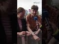 Voor deze fans van Bökkers kan hun dag niet meer stuk! | RTV Oost