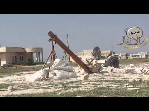 استهداف حاجز الخزانات بقذائف الهاون 120 من قبل تدمع صقور الغاب في خان شيخون في ريف إدلب