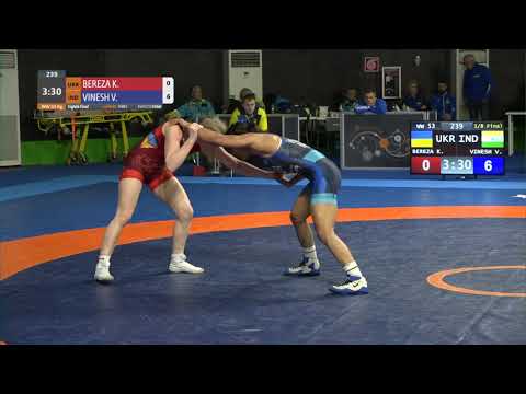 1/8 WW - 53 kg: K. BEREZA (UKR) v. V. VINESH (IND)