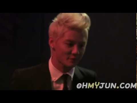 120604 The Musical Awards - 준수 들어올때