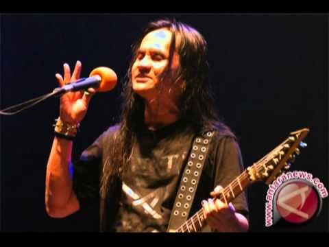 Jamrud - Sakit