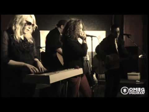 Toxic Fuse w/ Shayna Sands -- Never Had a Brother Live @ Threads