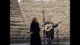 Live in Pompeii - Sarah Jane Morris & Antonio Forcione - THE SEA
