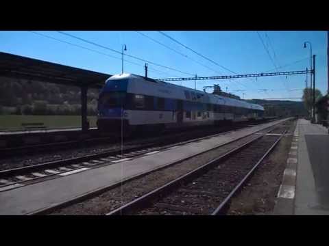 Odjezd vlaku Os 8839 (ČD 471.070) - Karlštejn, 17. 4. 2014