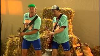 Music video thumbnail preview for Per Olsson - Mora Träsk - Sånglekar 2 by Mora Träsk