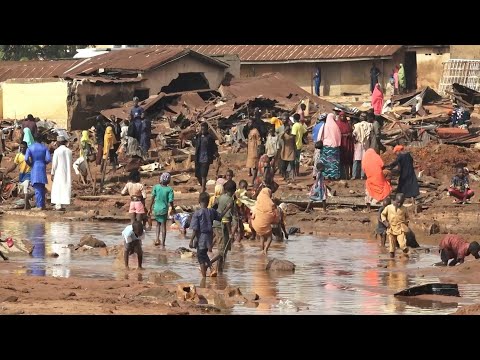 Nigerian first responders at scene of flash floods as death toll rises | AFP