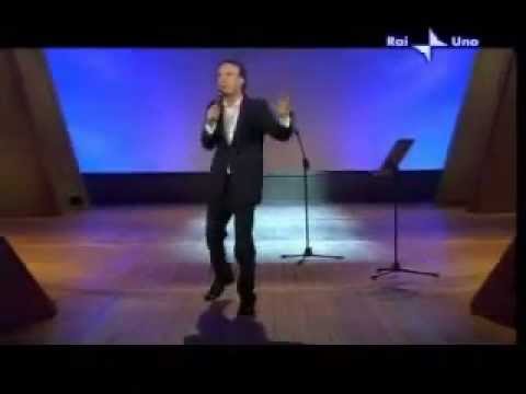 Roberto benigni   -- amor ch'a nullo amato amar perdona