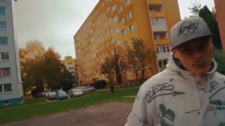 IGOR - T & MORY(DVA Z DAVU) FEAT. CARTISSS - NECHCI BEJT JAK TY (OFFICIAL VIDEO) IGOR - T & MORY(DVA Z DAVU) FEAT. CARTISSS - NECHCI BEJT JAK TY (OFFICIAL VIDEO)