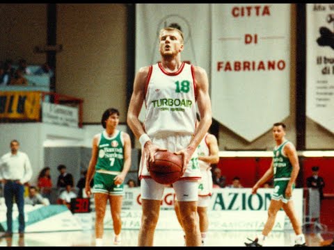 A2 Play out 1991/'92 Turboair Fabriano Basket - Banco Sardegna Sassari 97-93