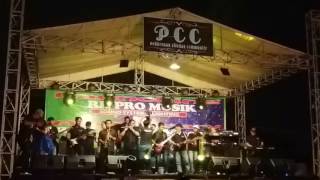 Download lagu Jidut group _ tiada guna - Liea owyeah (L'O Setia collections) mp3