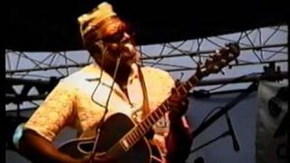 Taj Mahal Trio 7-24-93 River Blues, Penn's Landing, Philadelphia, Pa.