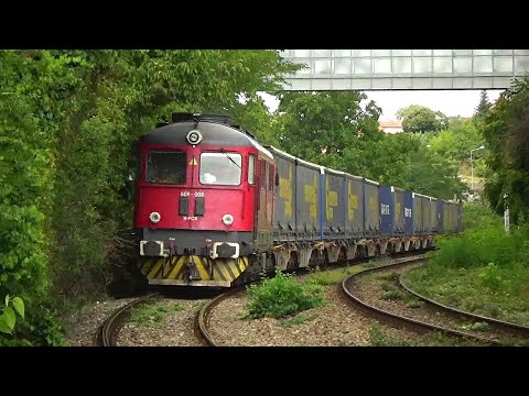 Trenuri la Oradea/Trains at Oradea (23.Aug.2022.)