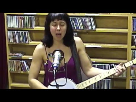 Mean Mary -  I've Been Down - WLRN Folk Radio (HD)