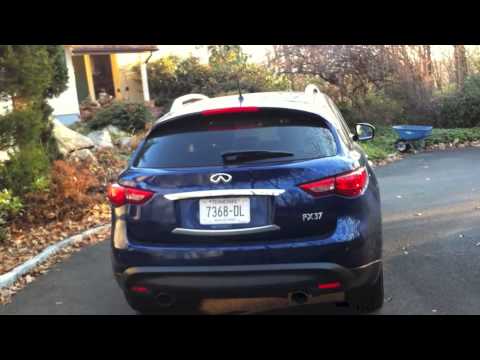 Infiniti FX37: The SheBuysCars Review