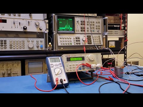 How does a YIG Tuned Oscillator Work? Powering Up an HP YIG Oscillator