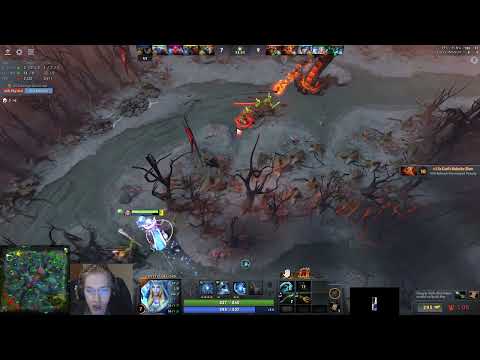 Even Topson can't aggro creeps with CM