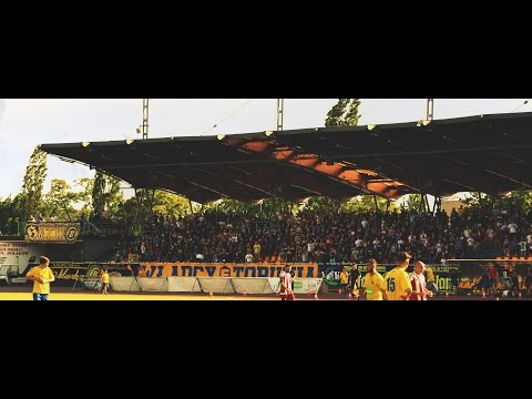 Doping Elanowców na meczu z Ostrovią Ostrów (04.06.2016)