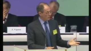 Social Fairness in Sustainable Development: A Green and Social Europe 