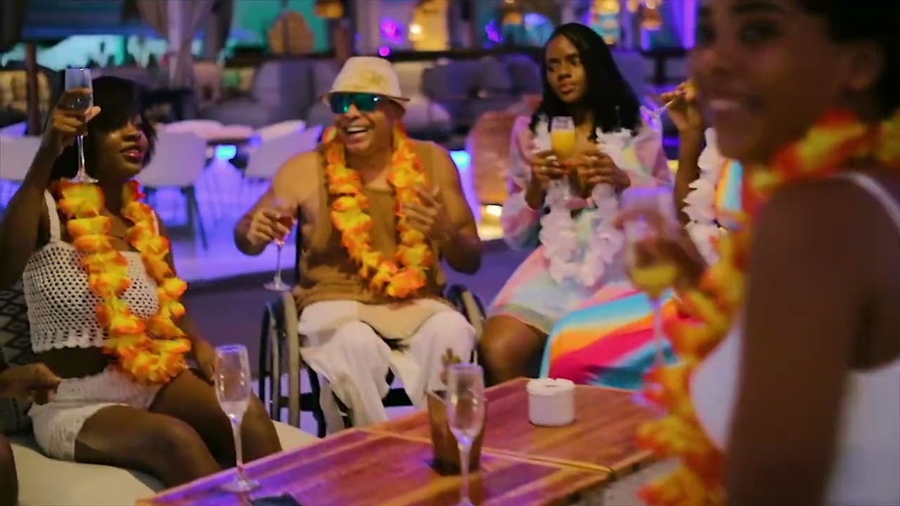 Músico Querido Lança Videoclipe da Nova Música “Sol na Pele” com Participação Especial de DJ Dinho