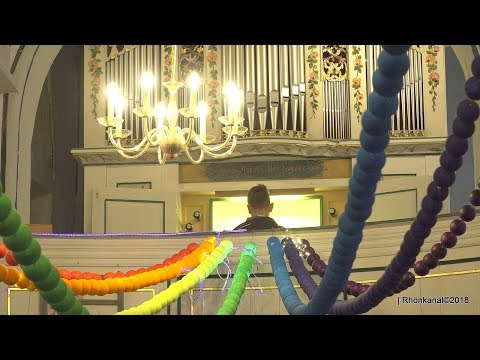 Kirche mal anders - Frischer Wind in Rhöner Kirche