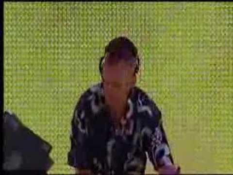 download lagu mp3 mp4 Fatboy Slim Lazy, download lagu Fatboy Slim Lazy gratis, unduh video klip Fatboy Slim Lazy