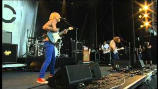 Biffy Clyro - Living is a problem because everything dies (Area 4 20/08/2010)