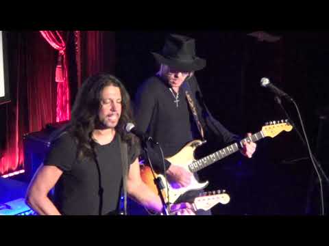 Kenny Wayne Shepherd & Noah Hunt @The Cutting Room, NY 5/20/19 I'm A King Bee