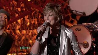 Sugarland - Stuck Like Glue (10.28.2010)(Ellen 720p)