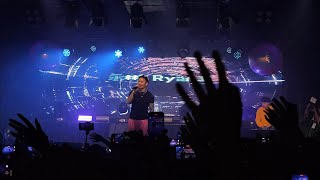 Download lagu Ryan.B & 周延英 - 沒有理由 北京演唱会现场版 Ryan.B & Effie - No Reason livehouse in Beijing mp3 Download lagu Ryan.B & 周延英 - 沒有理由 北京演唱会现场版 Ryan.B & Effie - No Reason livehouse in Beijing mp3