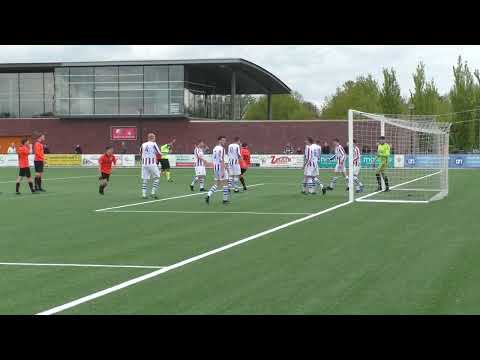 30 april 22 VV De Meern 1 - Nieuwland 1 com 0-1 Prachtige redding keeper Nieuwland